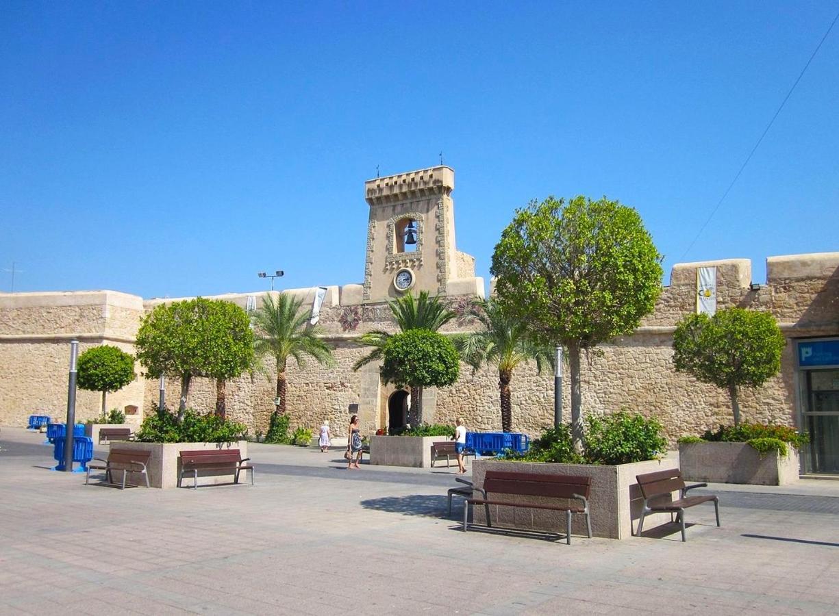 Sunny Apartment Near The Beach Santa Pola Exterior foto